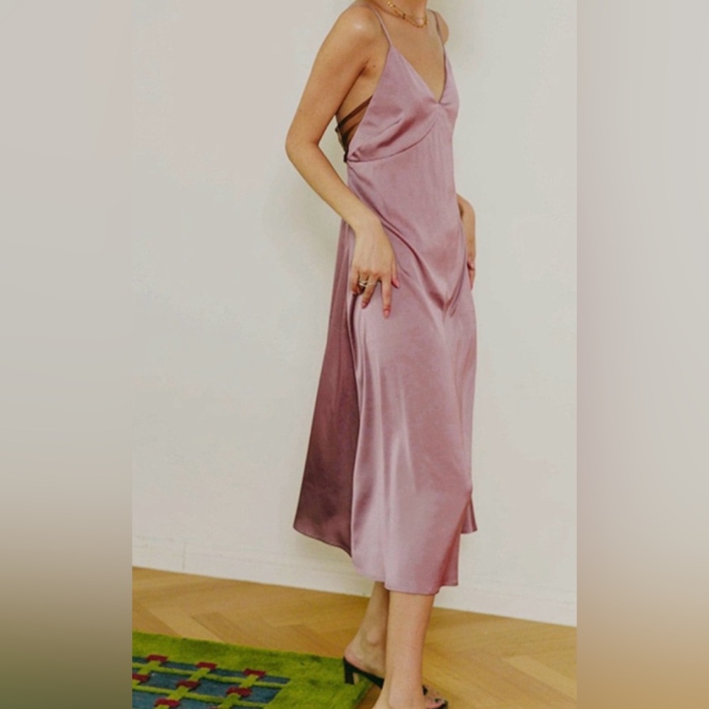 Commense Open Back Satin Slip Dress – Purple – Size L (NWT) ✨